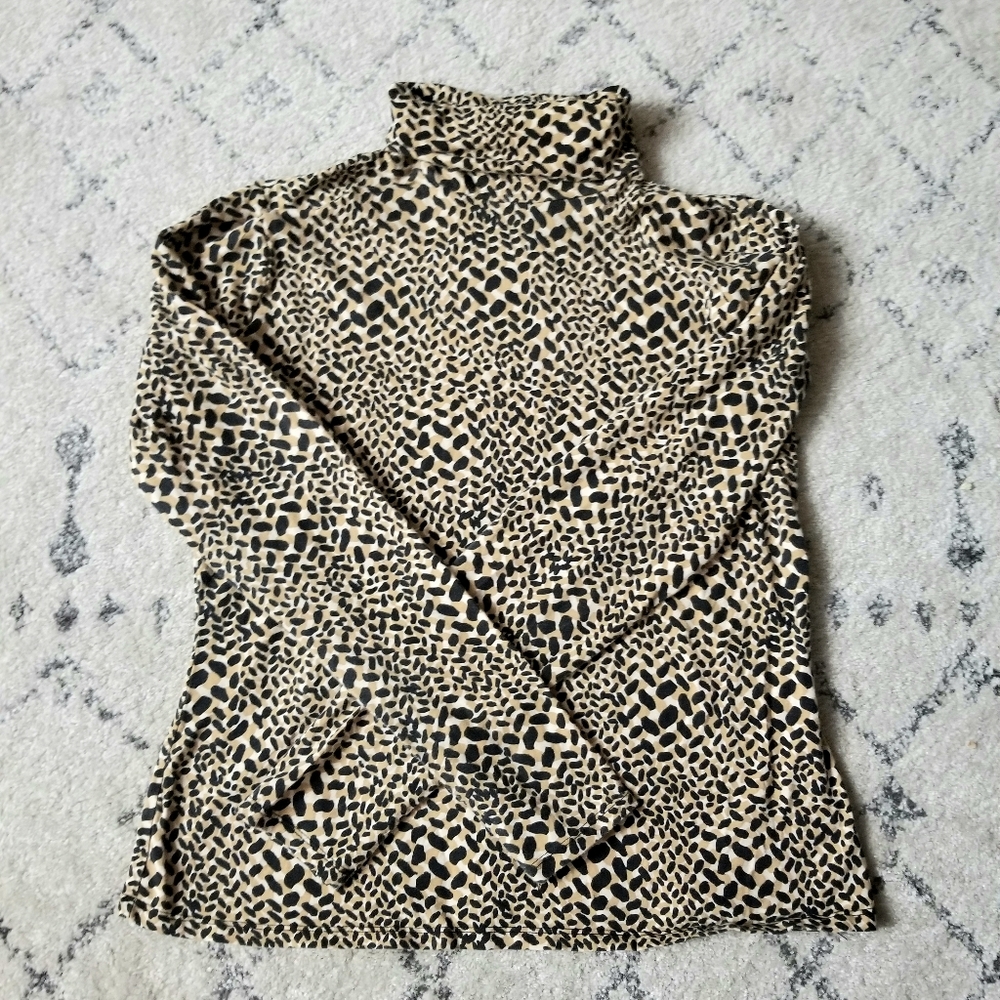 Who What Wear leopard print turtle neck XL